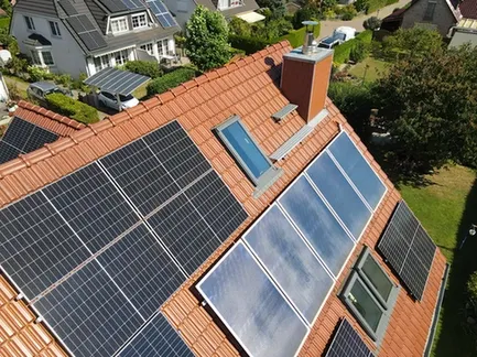 Photovoltaik-Leistung pro m2: Ideale Größe für PV-Anlagen